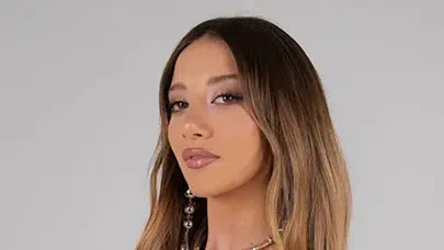 ALEYNA KALAYCIOĞLU HAYATI VE KİMDİR! Aslen nereli, sevgilisi var mı? Ne iş yapıyor?