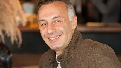 AHMET SARAÇOĞLU KİMİNLE EVLİ! Eşi kim, kaç çocuğu var?