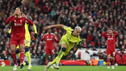 LİVERPOOL TOTTENHAM MAÇINDA KİM GOL ATTI? Richarlison’un son dakika golü nasıl geldi, Arne Slot neden eleştiriliyor?