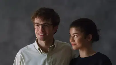 ZENDAYA VE ROBERT PATTİNSON AYNI FİLMDE Mİ! The Drama Filmi Ne Zaman Vizyona Girecek?