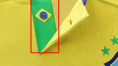 Dünya Kupası’nda Brezilya Forması, Milli Kimliği Düğmelerle Gösteriyor