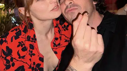 Nilperi Şahinkaya ve Baturalp Bekar Sosyal Medyada Takibi Bıraktı, Ayrılık İddiaları Gündemde