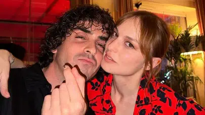 Nilperi Şahinkaya’dan gala gecesinde sürpriz evlilik çıkışı