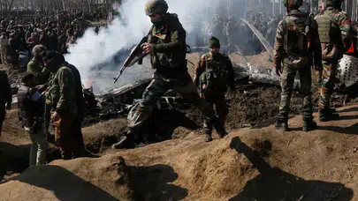 Bölgede tansiyon zirvede! Pakistan, Afganistan’daki operasyonların bilançosunu açıkladı