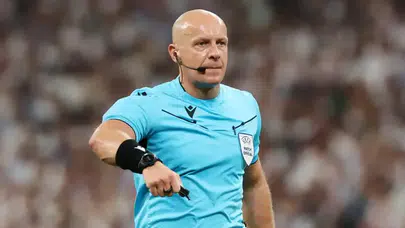 GS Liverpool Maçı Hakemi Szymon Marciniak Daha Önce Galatasaray Maçı Yönetti Mi, Hakemlik karnesi ve kariyeri!