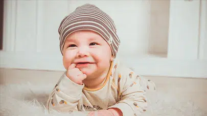 KÜRTÇE BEBEĞİM NASIL DENİR? Bebeğim Kürtçe Çevirisi Nedir, Kürtçe Bebeğim Ne Demek ve Anlamı Nedir?