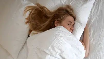 RÜYADA BANKAYA GİTMEK NE ANLAMA GELİR? Bankada oturmak, bankada para yatırmak ve bankadan para çekmek neye yorumlanır?