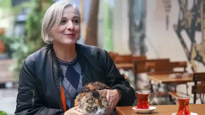 GÜNER ÖZKUL KİMİN KIZI? Doktor Başka Hayatta dizisi Nuran hayatı ve kariyeri?