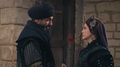 Şükrü Özyıldız ve Cemre Gümeli Sevgili mi, Aşk İddiaları Doğru mu, Kuruluş Orhan Flavius ve Fatma Hatun Set Aşkı Gerçek mi,?