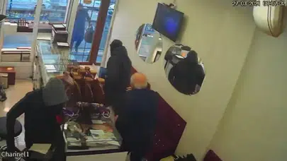 Diyarbakır’da Silahlı Kuyumcu Soygunu: 1,5 Kilo Altın Çalındı