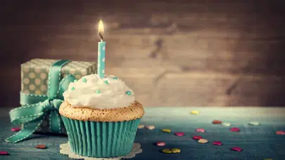 KÜRTÇE İYİ Kİ DOĞDUN NASIL DENİR? Kürtçe Doğum Günü Nasıl Kutlanır?