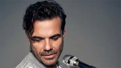 Yenikapı’da dev kalabalık Kenan Doğulu ile tek yürek oldu!