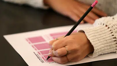 Üniversite Yolunda Kritik Eşik! YKS Başvuruları Bugün Sona Eriyor