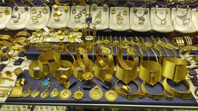 İslam Memiş’ten 2026 Uyarısı! Altın Fiyatları Çakılmaya Devam Ediyor