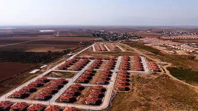 Hatay’da umut büyüyor: Türkiye’nin ilk kırsal uydu kentinde yeni yaşam başladı!