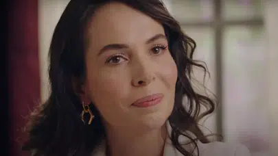 SEVDİĞİM SENSİN İNCİ KİM, ESRA RONABAR KAÇ YAŞINDA? Evli mi, çocuğu var mı, aslen nereli, ne mezunu, nerede yaşıyor?