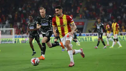 Göztepe-Alanyaspor Maçıyla Tarih Yazıldı, Kadın Hakem Süper Lig’de Düdük Çaldı