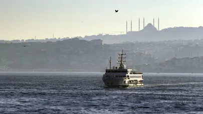 İstanbul’da Hava Muhalefeti Deniz Ulaşımını Vurdu: Vapur Seferleri İptal
