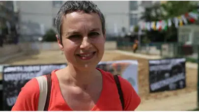 Saharov Ödülü adaylığıyla öne çıkan Esra Mungan’ın bilinmeyen yönleri