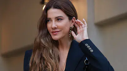 Tatlıtuğ çiftinin evliliğinde yıllara meydan okuyan uyum