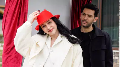 Zeynep’in şüpheleri giderek büyüyor: Dizide gerilim giderek tırmanıyor!