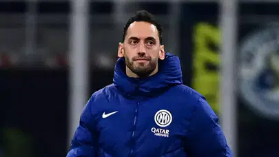 MİLAN – INTER MAÇINDA HAKAN ÇALHANOĞLU NEDEN OYNAMADI! Hasta mıydı, sakatlandı mı?