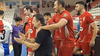 ZİRAAT BANKKART - ONİKİŞUBAT BELEDİYESPOR MAÇI! Hangi Kanalda, Saat Kaçta, TRT Spor Yıldız Canlı İzleme Var mı, Frekans Bilgileri Neler?