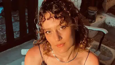 DUYGU ARABACIOĞLU KİMDİR? Bülent Şakrak’ın Sevgilisi Kim, Kaç Yaşında, Nereli, Ne İş Yapıyor?