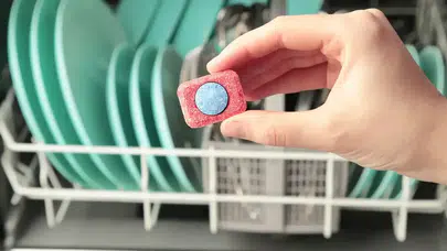 Bulaşık Makinesi Tabletinin Farklı Temizlik Alanlarında Kullanılabildiği Ortaya Çıktı!