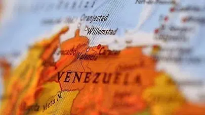 Nüfusu, başkenti ve coğrafi konumuyla Venezuela!