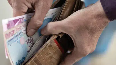 2026 EMEKLİ BAYRAM İKRAMİYESİ! Zam Yapılacak Mı, Kaç TL Olacak, Ödeme Tarihi Ne Zaman?