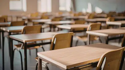 MEB Takvimi Netleşti: 23 Mart’ta Ders Zili Yeniden Çalıyor