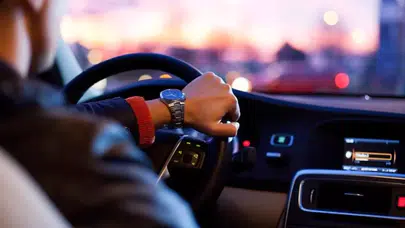 Direksiyonda başkası varsa rüyanın mesajı değişiyor!