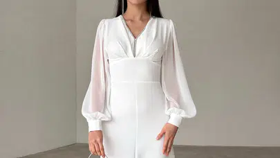 RÜYADA KIZINI BEYAZ ELBİSEYLE GÖRMEK? Annenin ve Arkadaşının Beyaz Elbise Giydiğini Görmek Ne Anlama Gelir?