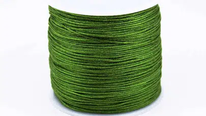 RÜYADA YEŞİL İP GÖRMEK NE ANLAMA GELİR! Rüyada Örgü Örmek ve Renkli İplerin Rüya Tabiri Nedir?