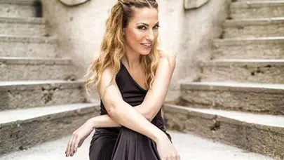 Deniz Arcak kaç yaşında, aslen nereli, ne iş yapıyor, mesleği ne, boyu kaç cm, kaç kilo, evli mi?