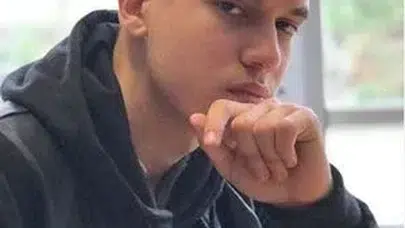 TARIK BAYRAK KAÇ YAŞINDA? Kardeş Payı’nın Tarık’ı Tarık Bayrak kimdir, şimdi ne yapıyor?