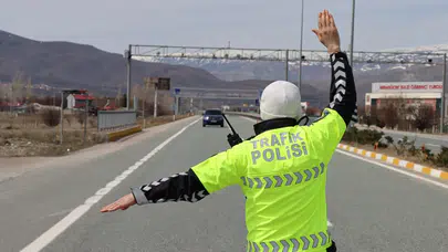 Trafikte yeni dönem başladı, hız cezaları 30 bin TL’ye çıktı