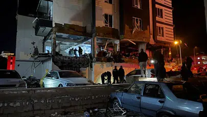Niğde’de apartmanda korkutan patlama: 14 katlı binada panik yaşandı!