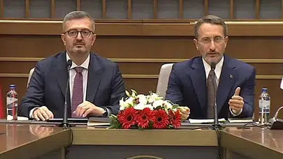 Burhanettin Duran’dan Fahrettin Altun’a tebrik, Vatikan Büyükelçiliği görevinde başarılar