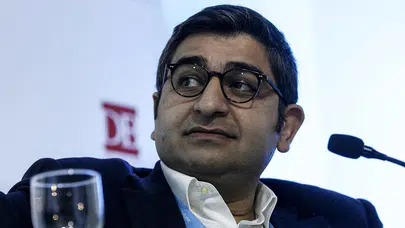 SBK HOLDİNG OLAYI! Sezgin Baran Korkmaz Kimdir, Neden Suçlanıyor, ABD’ye Neden İade Edildi?