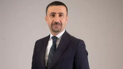 Londra’daki kriz çalışmalarıyla dikkat çeken Türk ekonomist