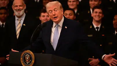 Dünya bunu konuşuyor: Trump İran kararını aniden değiştirdi!