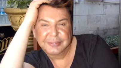 Aynaya bakıp “nazar değdireceğim” dedi: Sakallı hali olay oldu