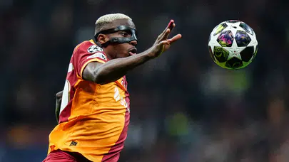 GALATASARAY OSİMHEN OLMADAN NASIL OYNAYACAK! Kaç maç kaçıracak, santrfor rotasyonu nasıl olacak?