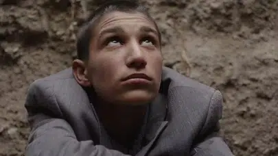 Kars’ta çobanlık yaparken keşfedildi: Tavşan İmparatorluğu’nun genç yıldızı!