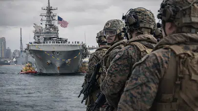 Orta Doğu’da tansiyon yükseliyor: ABD’nin dev çıkarma gemisi bölgede!