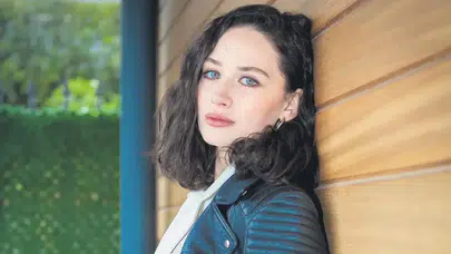 Halef Dizisi Hicran Kimdir, İlayda Çevik Kim, Kaç Yaşında, Nereli, Boyu ve Kilosu Kaç, Sevgilisi Kim, Hangi TV Dizilerinde Oynadı?