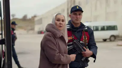 Pazartesi Akşamlarının Vazgeçilmezi Uzak Şehir Bu Hafta Ekrana Ara Verdi