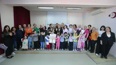 Konak Belediyesi İleri Yaş Sağlıklı Yaşam Merkezi’nde Yaşlılar Haftası Etkinliği Nedir? Mutlu Çocuklar ile Bayram Neşesi Nasıl Yaşandı?